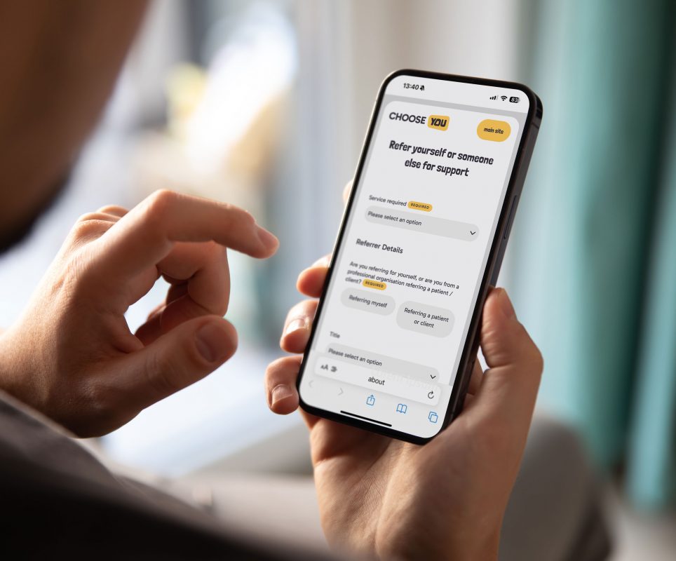 Mobile Referral Form Example Scaled Aspect Ratio 964 800